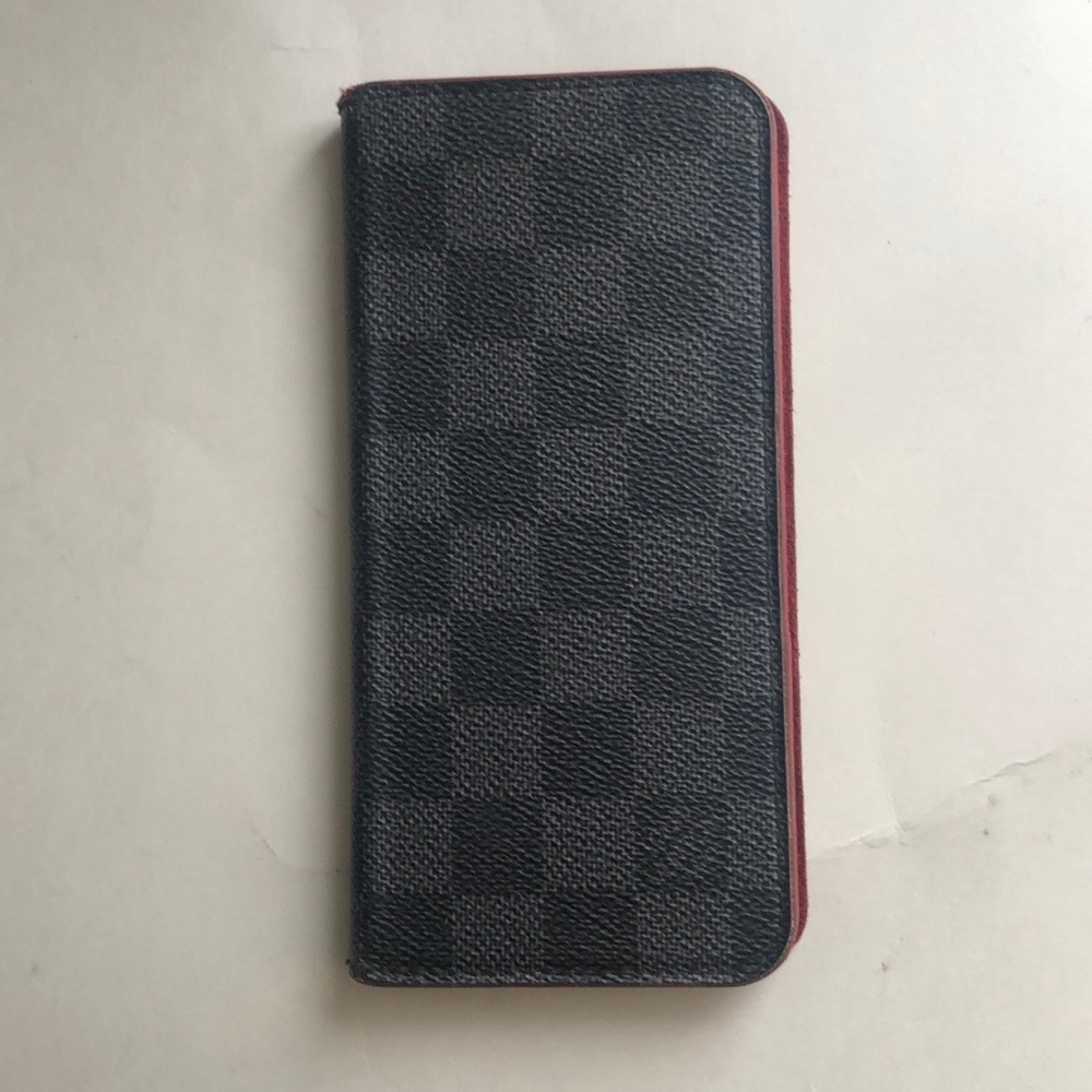 Louis Vuitton 7/8+ case phone